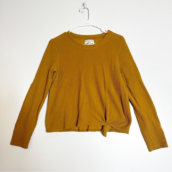 Madewell texture and thread knot front long sleeve shirt - Picture 3 of 6